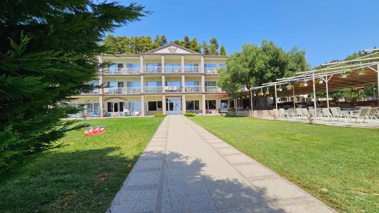 Crown Hotel Nea Skioni Luaran gambar